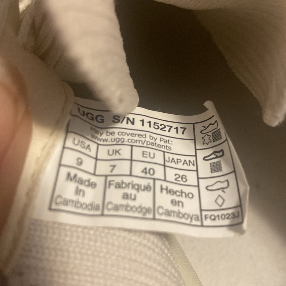 UGG Women's EZ-DUZZIT LACE Sneaker, White/Cream, US size 9 - Picture 8 of 8